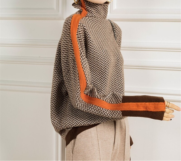 Juliette™ - Herringbone Turtleneck