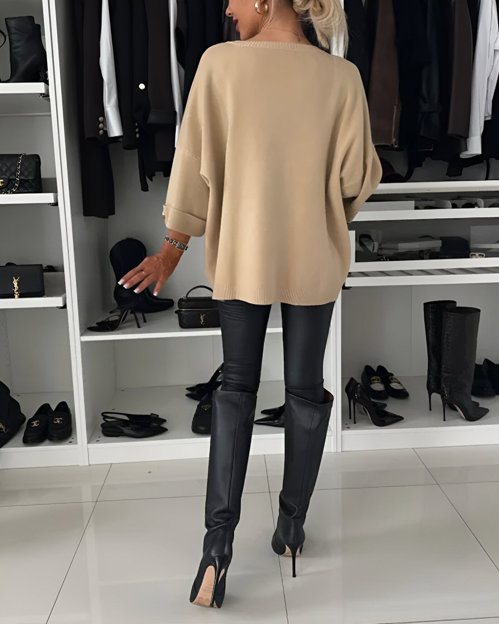 Elayne™ – Button-Accent Knit