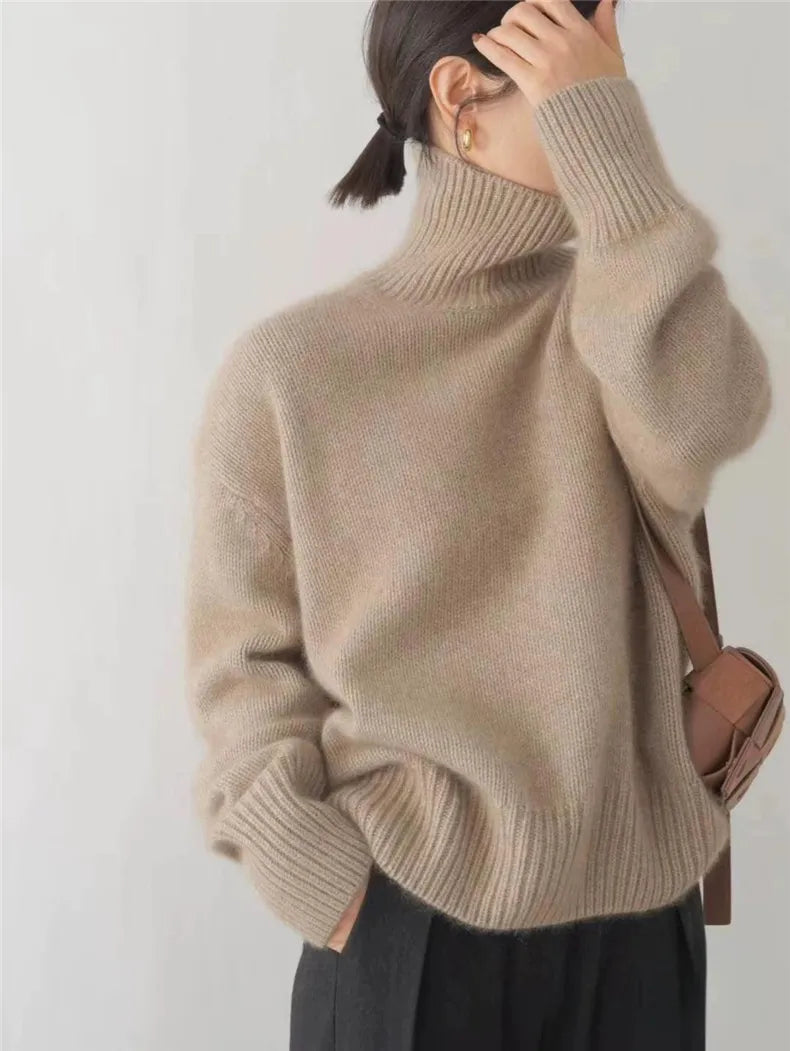 Isabella – Cashmere Turtleneck Sweater