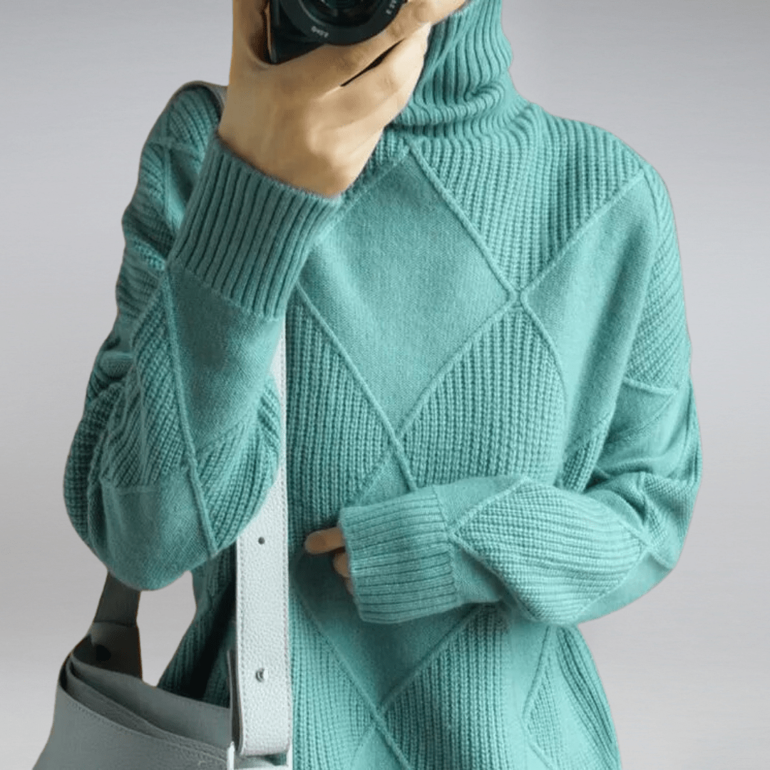 Serena - Soft turtleneck sweater